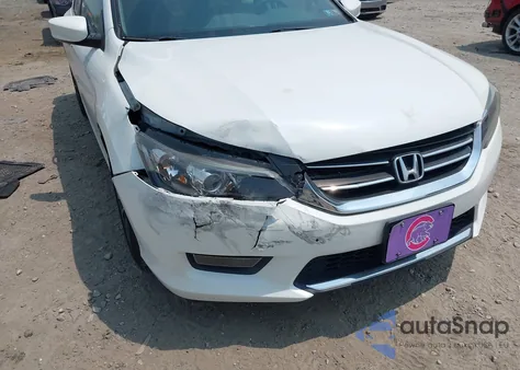 2015 Honda Accord Sport z USA, uszkodzony, nr VIN 1HGCR2F57FA213033